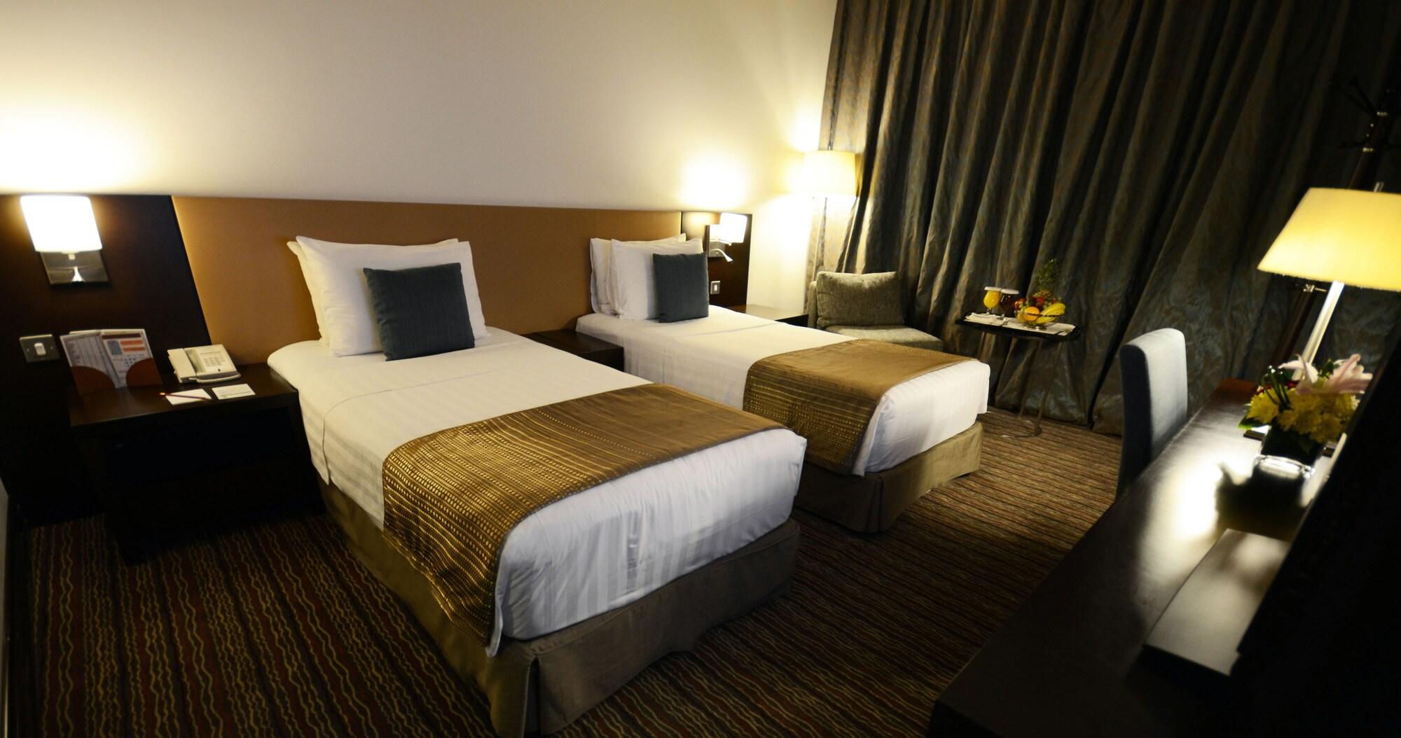 Safir Hotel Doha Kültér fotó