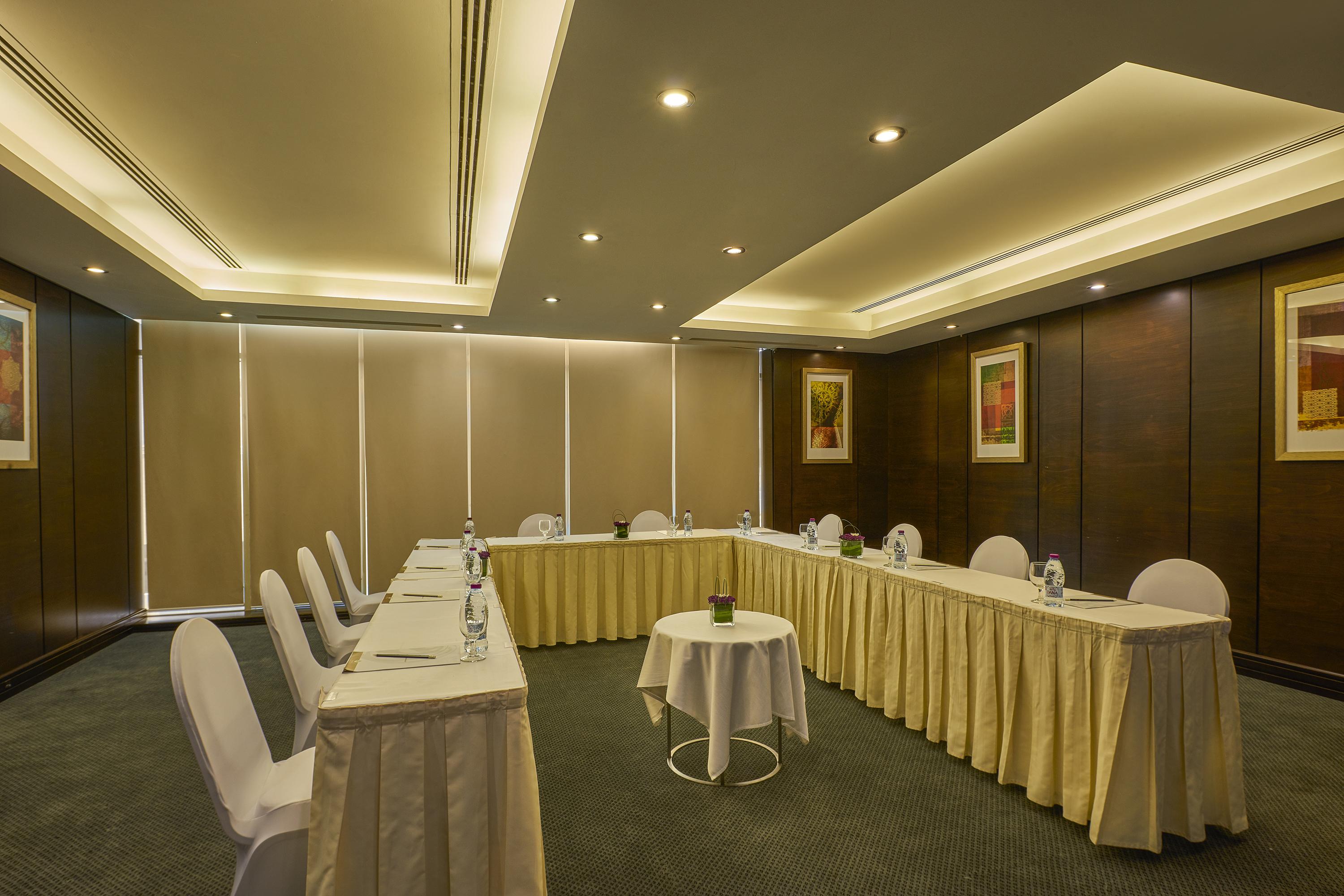 Safir Hotel Doha Kültér fotó