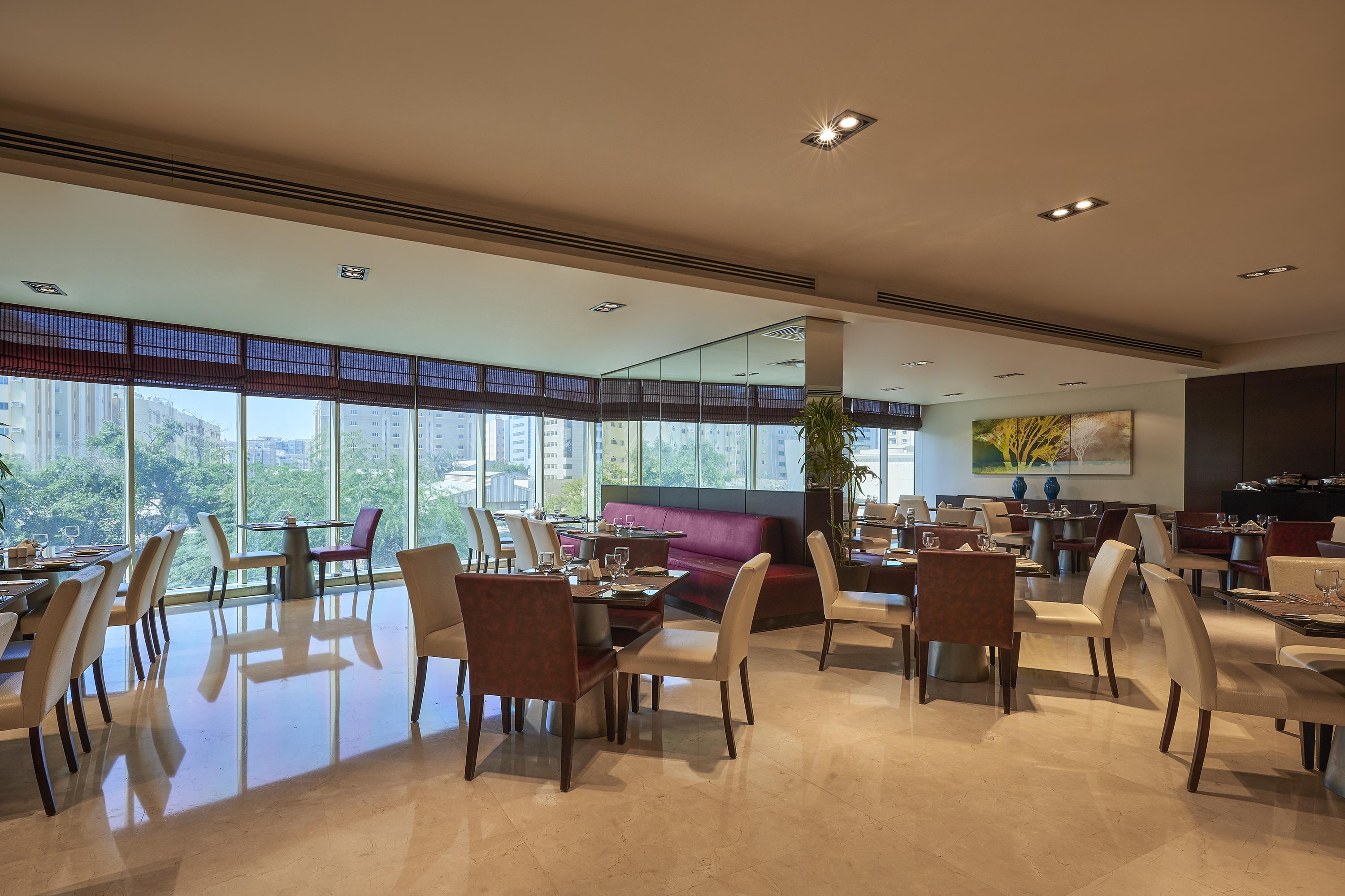 Safir Hotel Doha Kültér fotó