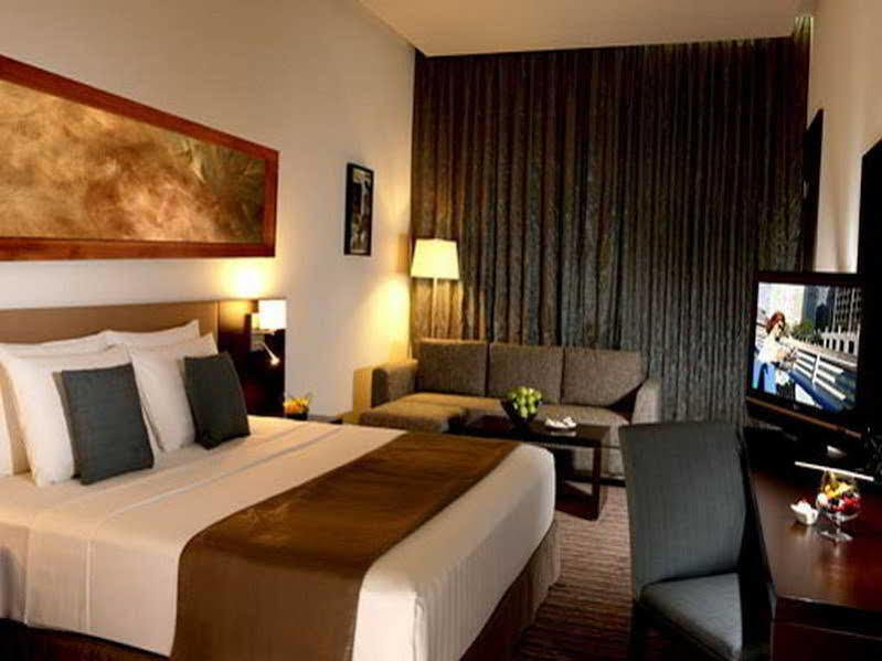 Safir Hotel Doha Kültér fotó